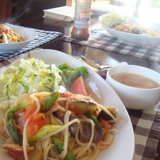 茄子とトマトの柚子胡椒風味パスタ