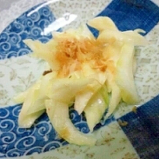 キャベツの芯の浅漬け