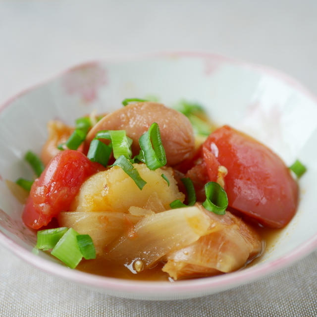 トマト肉じゃが♪ 1日寝かせて味染み染み～