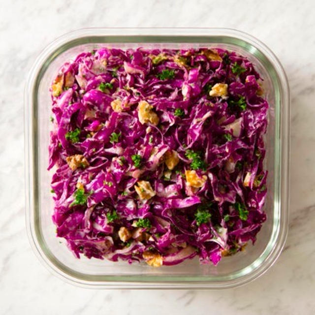 【30代から始める糖質オフダイエット】「紫キャベツのコールスロー」の簡単レシピ