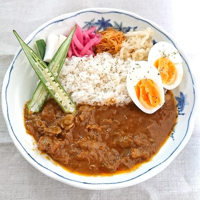 ＊牛すじカレー＊