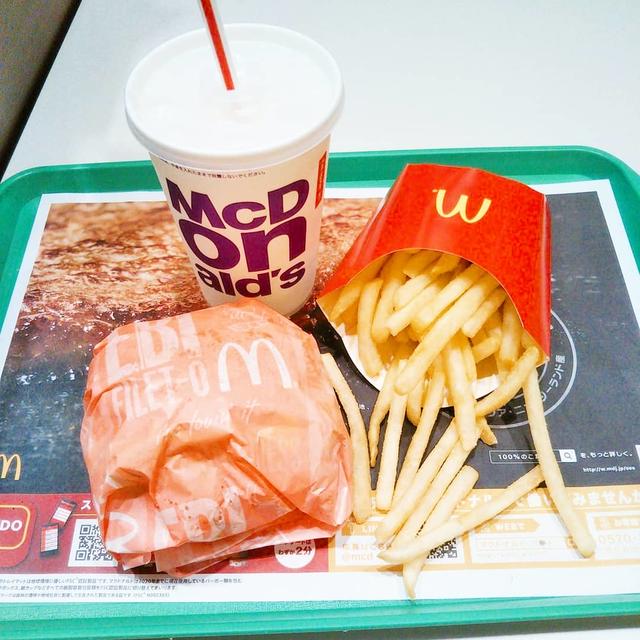 マック☆食べたくなってエビフィレオ！子どもに内緒でマック
