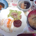 今日は、年内最後の定休日。朝食もしっかり食べたよ音符