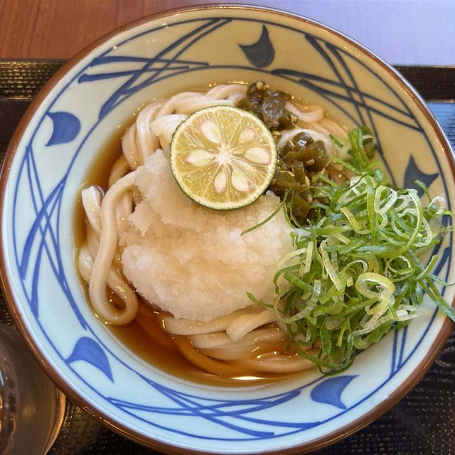 丸亀製麺かけうどん 青唐辛子おろしぶっかけうどん