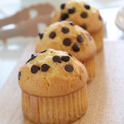 「余ったホイップクリーム活用」米粉マフィンに混ぜ込んでみたらふわっふわになりました♡