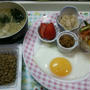 姪っ子の朝ごはん☆(￣▽￣)