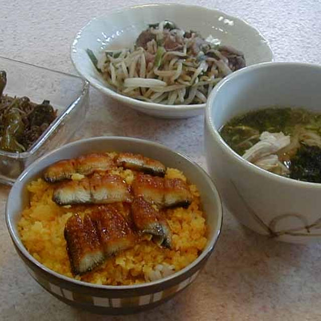 鰻玉茶碗丼とフォーガー