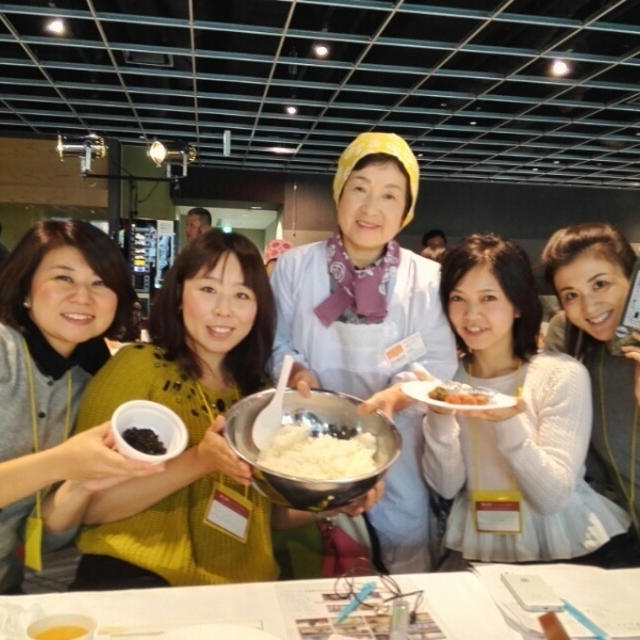 NGT48登場！新潟ライスガールズによるおいしいお米の炊き方&お味噌汁の作り方講座へ(･ω<)☆