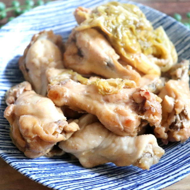 【簡単！炊飯器レシピ】炊飯器にお任せ♪手羽元とキャベツのコンソメ煮こみ