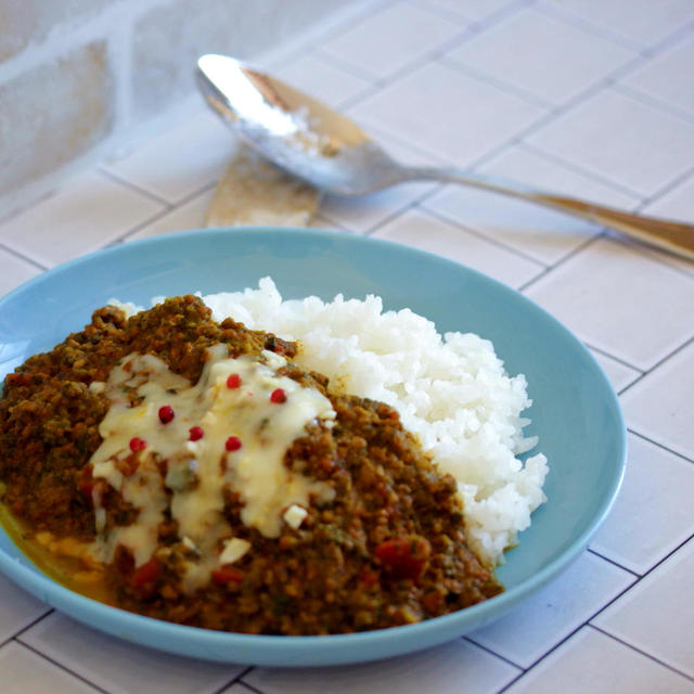 * チーズとほうれん草のスパイスキーマカレー♪