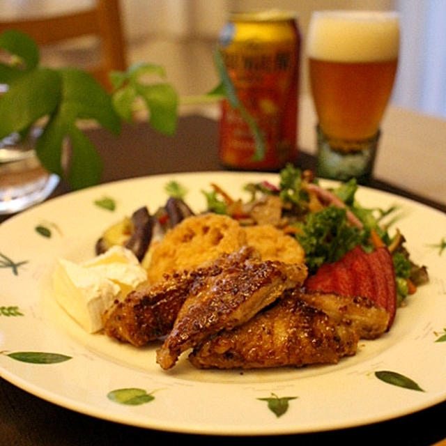 手羽中のハニーマスタード焼きetc.で、おつまみワンプレート