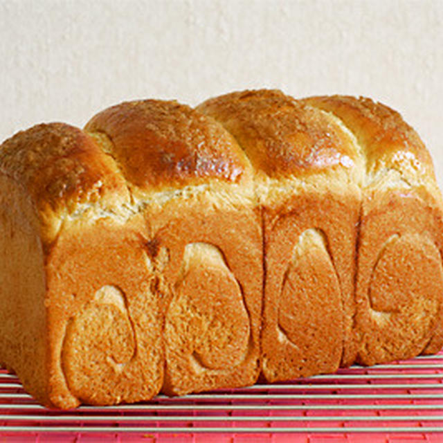 ホシノ天然酵母のブラウンシュガー食パン