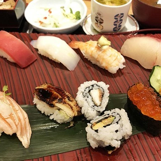 長次郎でランチ
