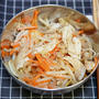 ほぼ切り物なしレンジで作る「鶏ささみ肉ともやしのナムル」&「困ったらカレーを食べている」