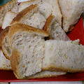 我が家の定番パン。HBで簡単！玄米雑穀ごはんパン