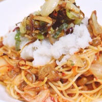 自家製具だくさんラー油のキムチ納豆スパ