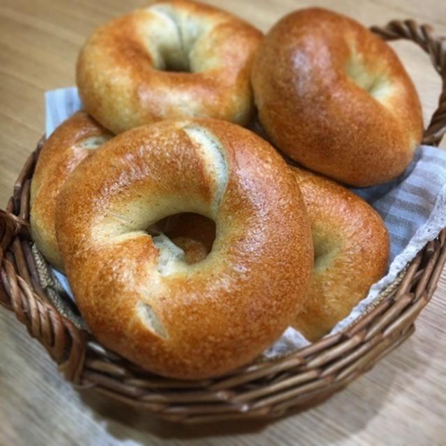 全粒粉ベーグル。レーズン酵母