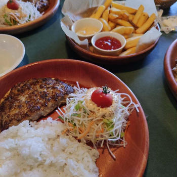 友達とびっくりドンキー＊晩ごはん