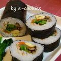 Sushi Roll & Roast Soybeans　（巻きずしと炒り豆）