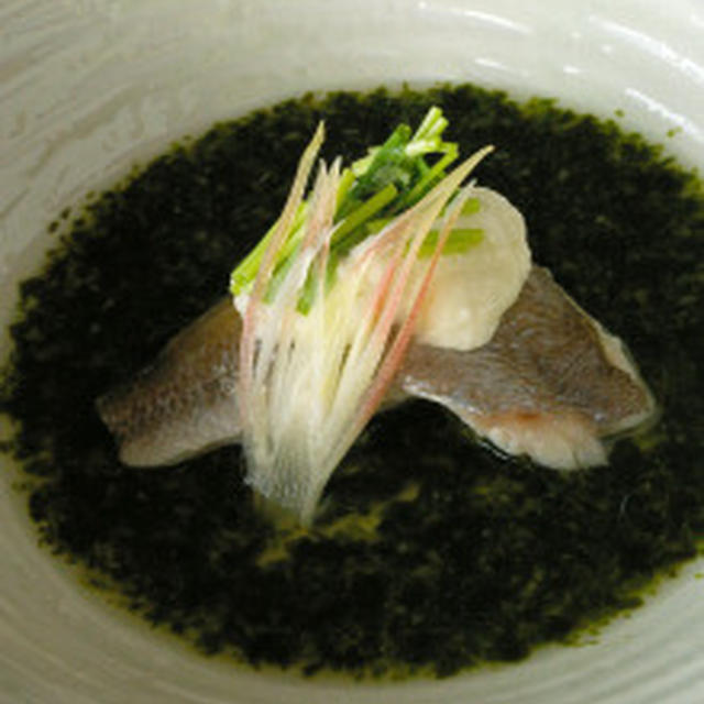 白身魚のすだち蒸し海藻わさびソース