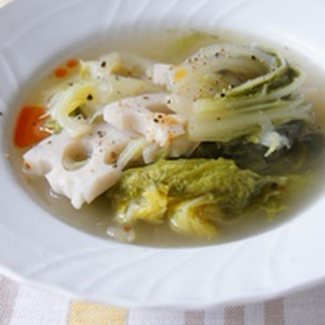冬野菜のスープとお気に入りのフライパン