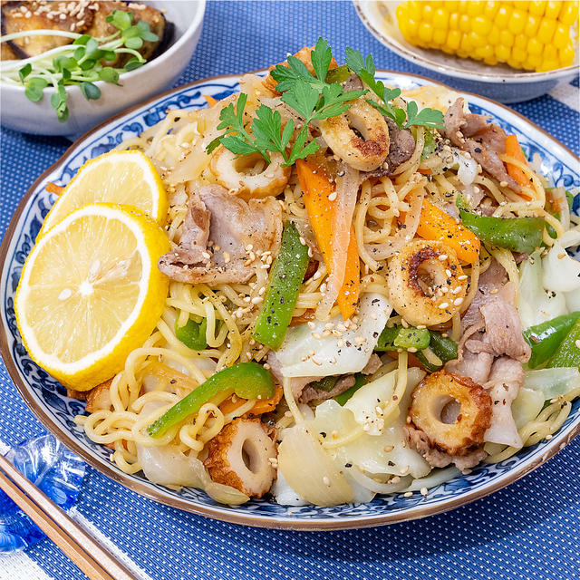 レモンでさっぱり♪野菜たっぷりしょうゆ焼きそば(〃∇〃)