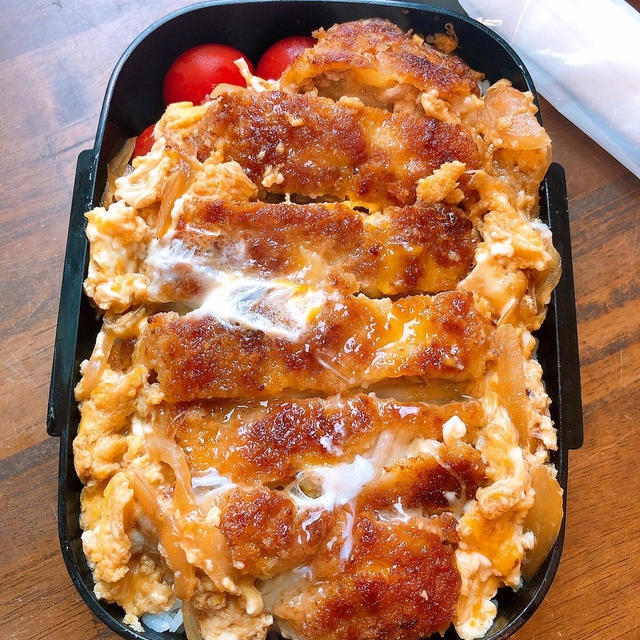 卵焼き器でカツ丼弁当です！！