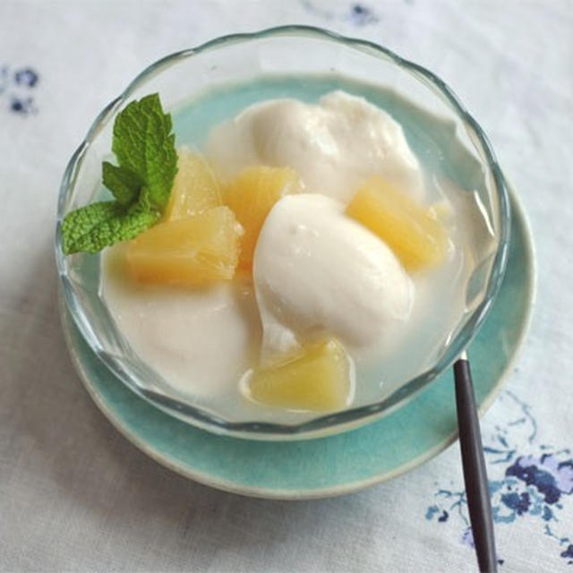 杏仁豆腐　　