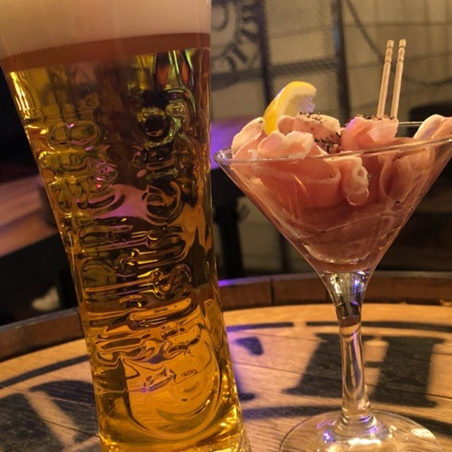 新宿　パブリックスタンド　女性は1,080円で飲み放題＆再入場OK　ハッピーアワーで更にオトク