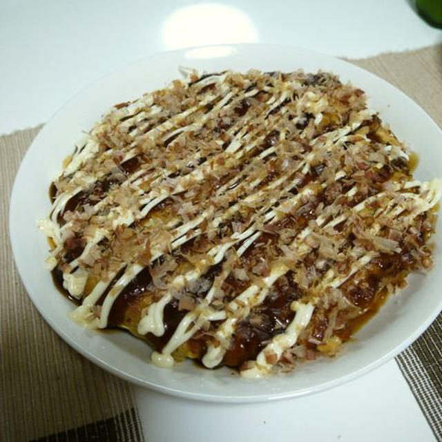 ayayagiさんの簡単☆小麦粉とほんだしのお好み焼き♪