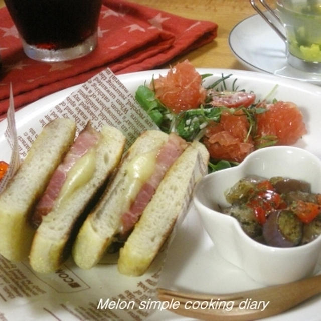 ハムチーズトーストとジャンク？な飲み物☆