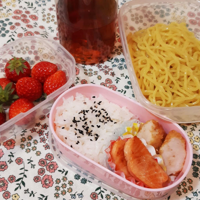 学童弁**つけ麺