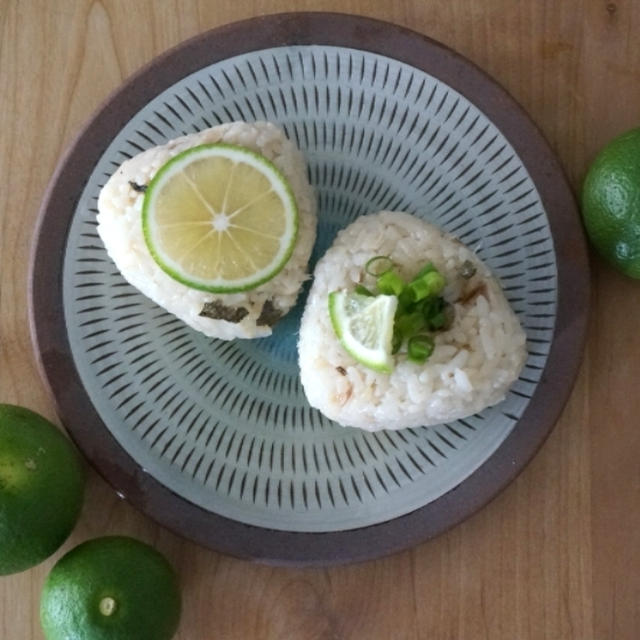 カマスの炊き込みご飯おにぎり