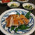鶏もも肉のパリパリ焼きとネギの卵とじ