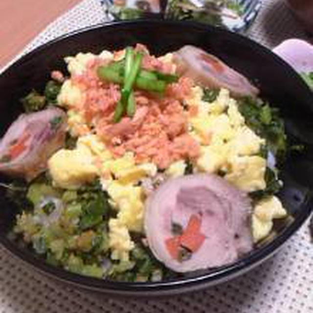鮭のそぼろ丼♪