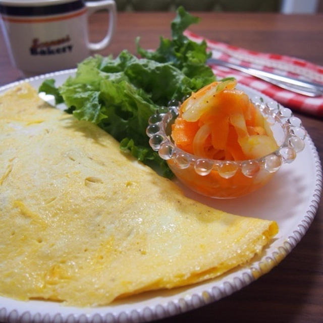 【簡単朝カフェ】チーズがとろ～♪納豆オムレツ♪
