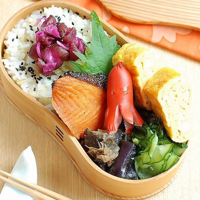 シャケ弁当【ついつい３個】