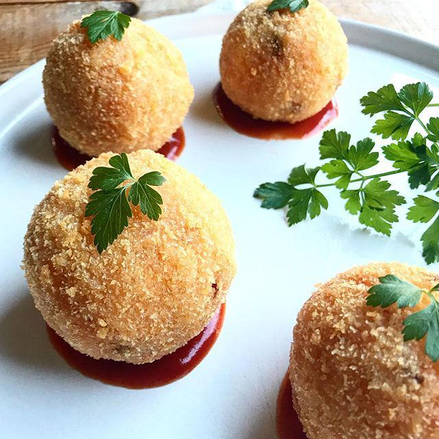 ごはんが残ったら！カンタン♪おしゃれなアランチーニ♡【#簡単レシピ#イタリア料理】