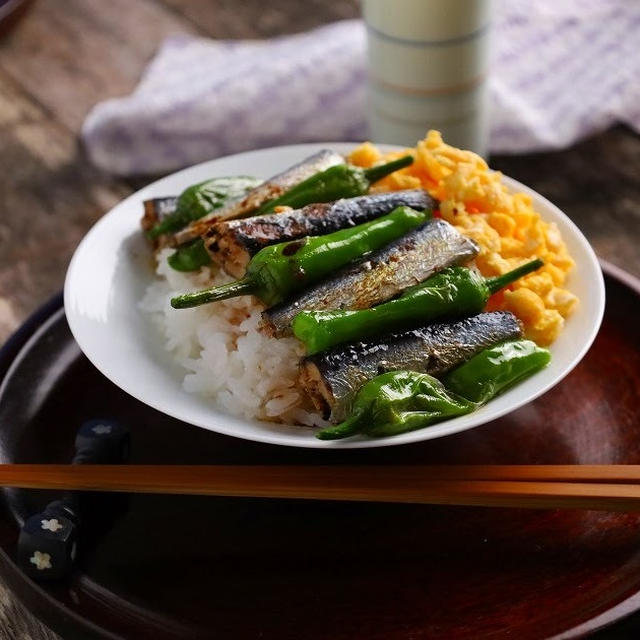 やる気のでない日に！簡単ししとうとオイルサーディンの行列丼 (レシピ)