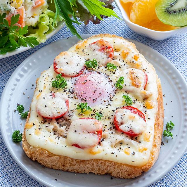 トマトがぎゅ❣️ツナたまチーマヨトースト