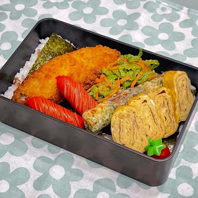 【お弁当】うっかり冷凍庫から食材を出し忘れたしあるもので簡単弁当!!!!!!!!!!