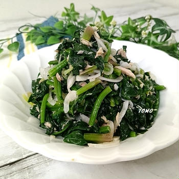 新玉ねぎで♪ほうれん草と新玉ねぎのツナ缶和え