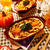 ハロウィンにもぴったり！もしかしたら食べずに捨ててしまうかもしれないかぼちゃのフィリングを作る際に余ったかぼちゃの皮もハロウィンデコに大活用☆合い挽きの旨みにエリンギに舞茸にしめじの３種類のキノコの旨みで美味しさ倍増！！お肉たっぷり★ナツメグ香るかぼちゃときのこのドリア【レシピ 1750】【スパイス大使】