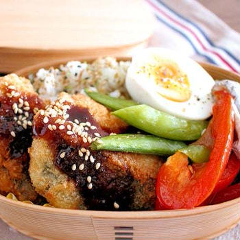 詰め方また変えた・閉らないけど美味しいよ！！　夫のわっぱお弁当