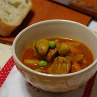 トマトが甘い！赤のカレー