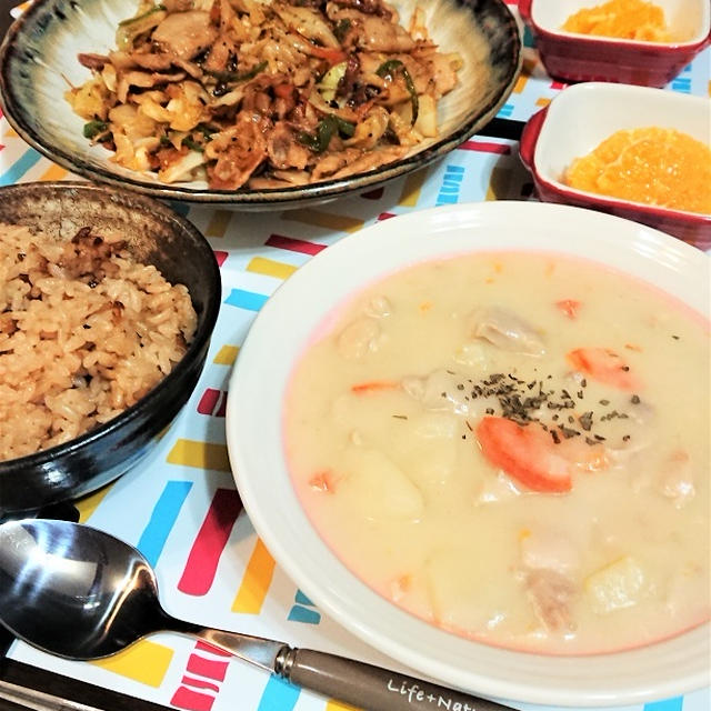 【おうちごはん】まさかの展開！？【豚バラとキャベツのオイマヨソテーde夕食】。と、アメトピと。