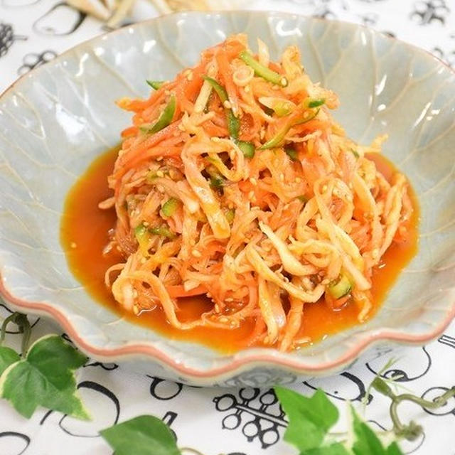 【レシピ】おつまみのさきいかを韓国風サラダに！