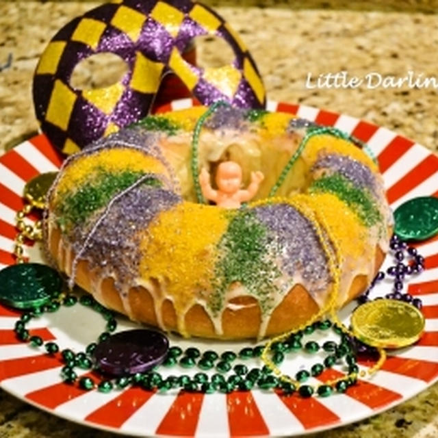 マルディグラに欠かせない【キングケーキ】KING CAKE　ニューオリンズの味