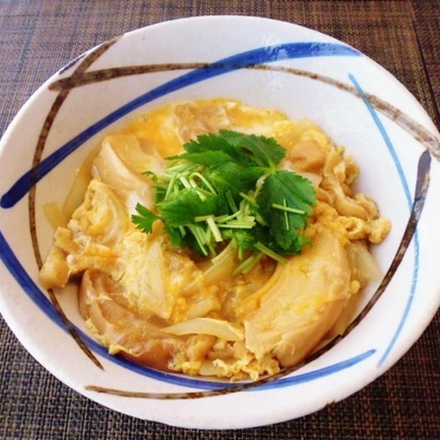 車麩とうす揚げｄｅっとろとろ親子丼はびっくりな好評よん♪