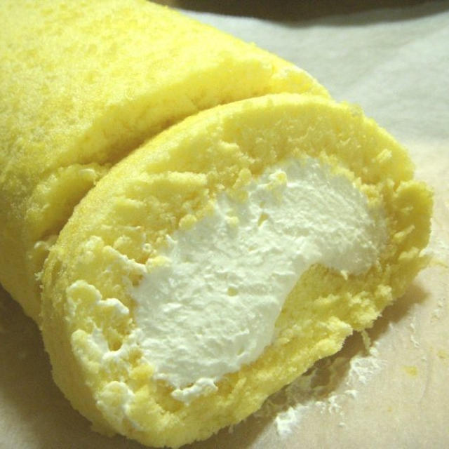 手作りの・・ロールケーキ